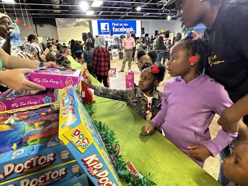 ToyGiveaway 2023-21