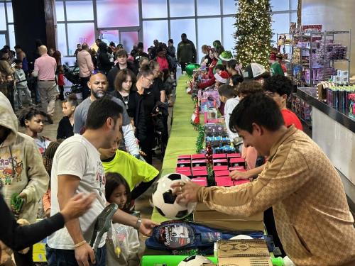 ToyGiveaway 2023-26