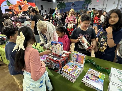 ToyGiveaway 2023-39