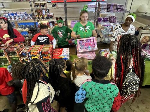 ToyGiveaway 2023-43