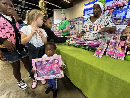 ToyGiveaway 2023-44